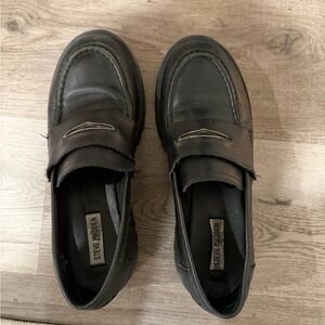 Steve Madden Classic Black Women’s Slip-On Loafers